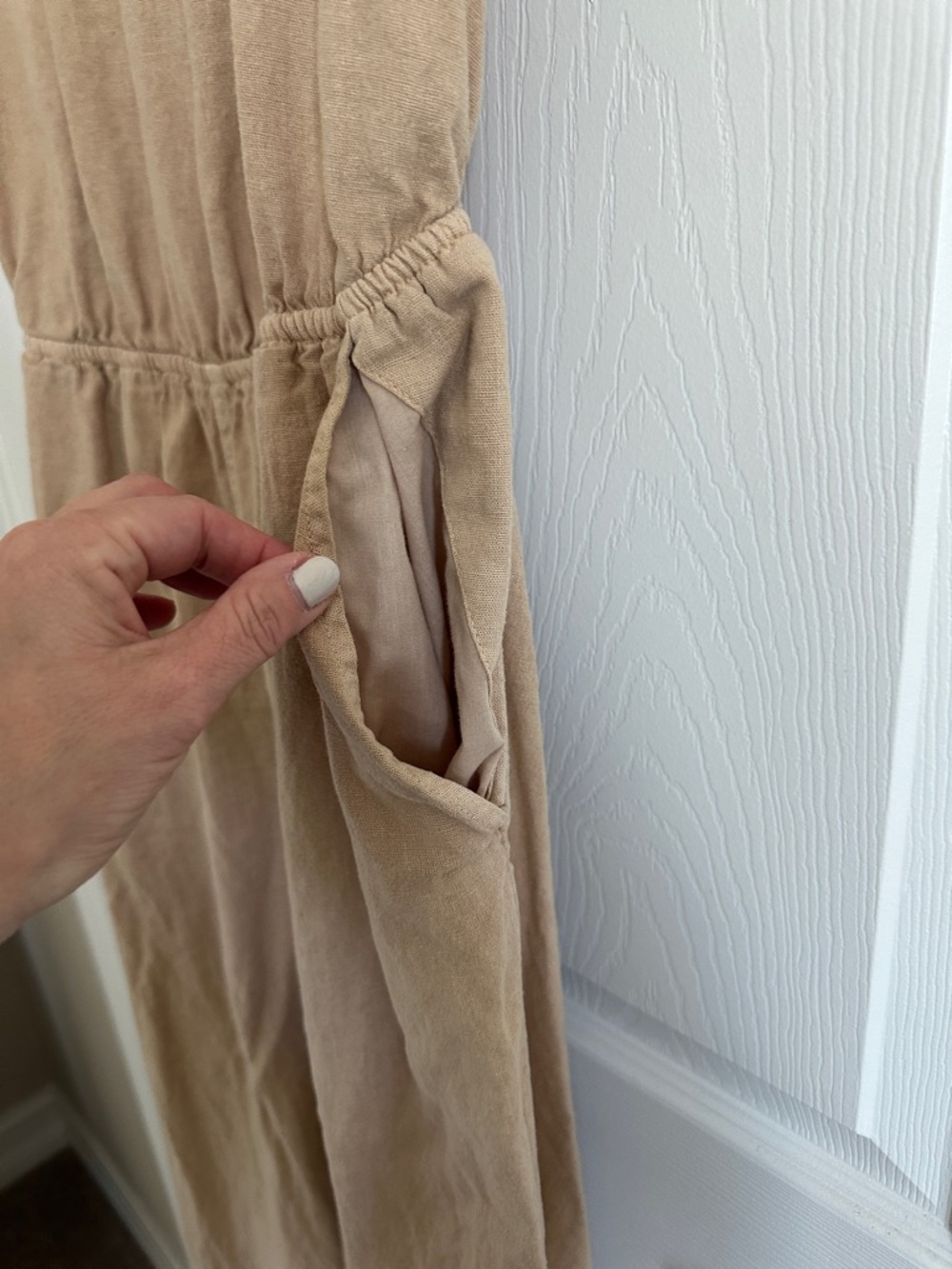 Sleeveless Universal Thread V-Neck Wide-Leg Jumpsuit in Tan - Picture 3 of 11